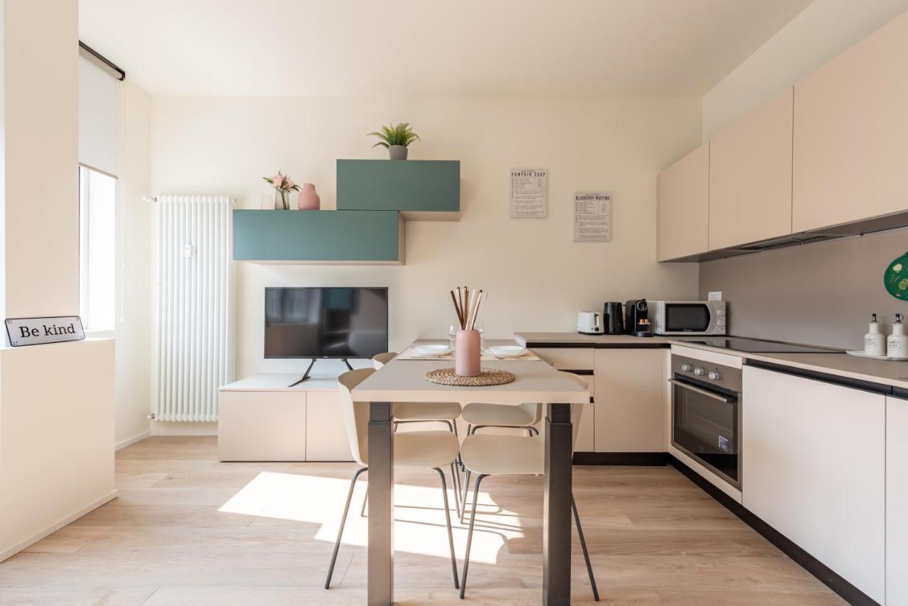 We Home - Santa Sofia House, Duomo 米兰 外观 照片